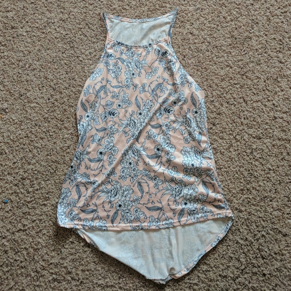 Floral tank